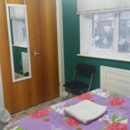 Spacious Double Room Located Within Walking Distance To Seaside And Town Dover Zewnętrze zdjęcie
