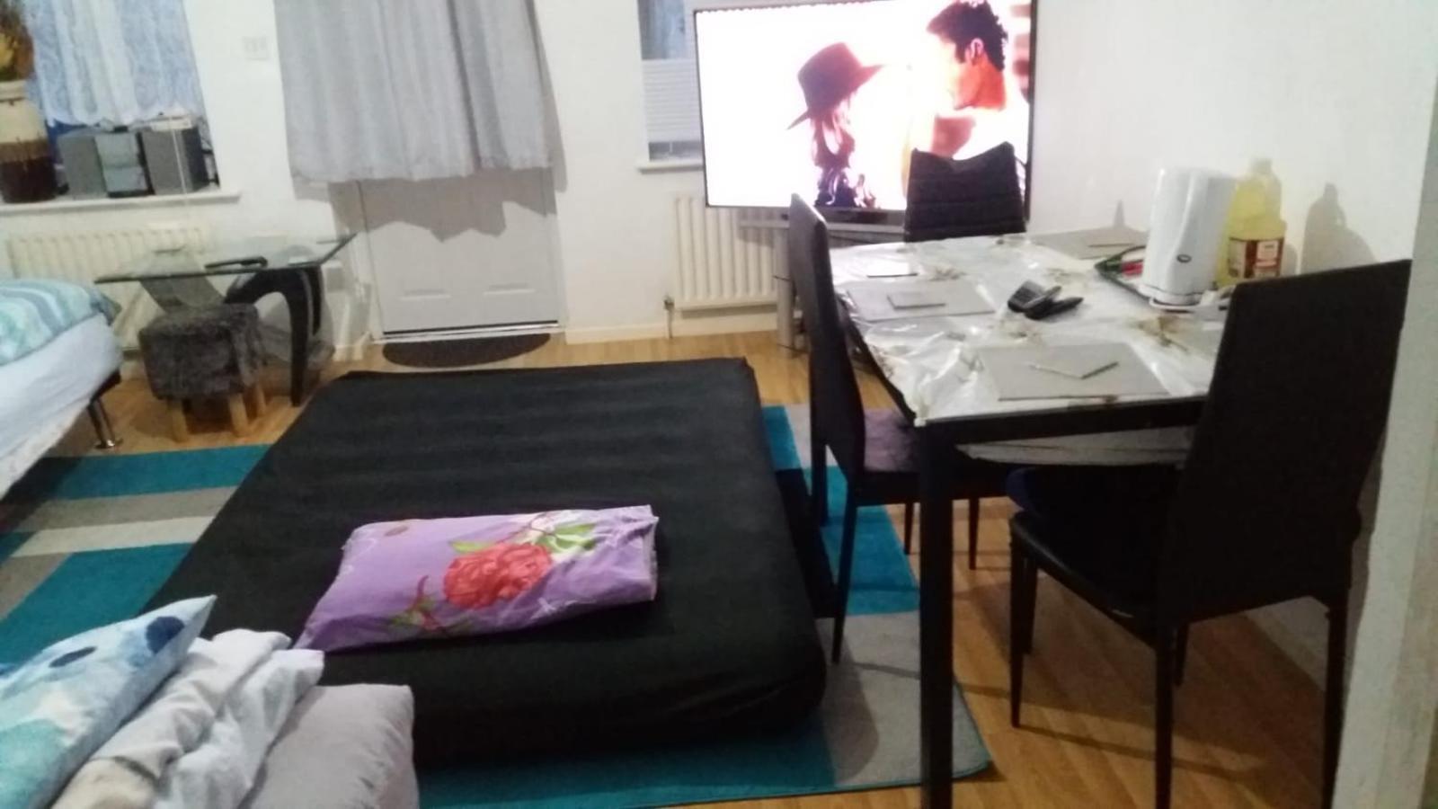 Spacious Double Room Located Within Walking Distance To Seaside And Town Dover Zewnętrze zdjęcie